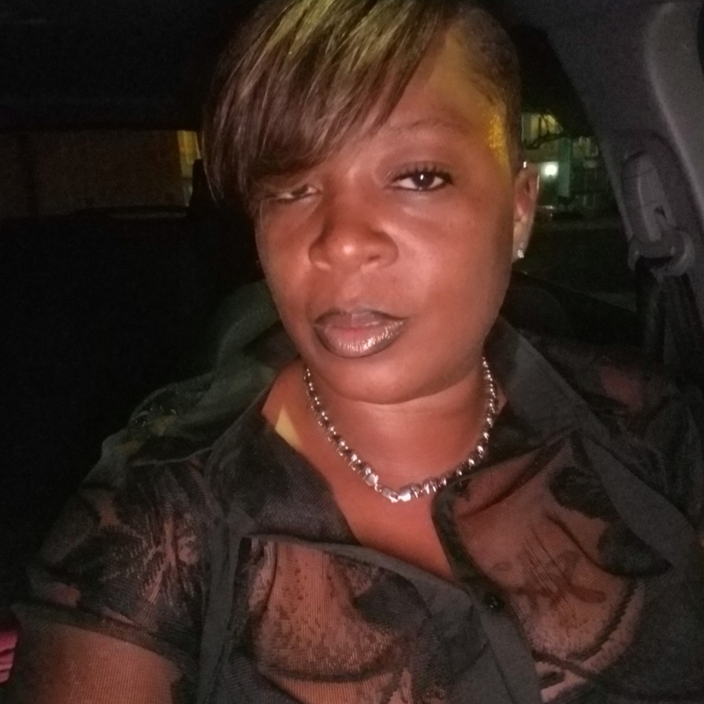 Meet your Posher, Romanetha